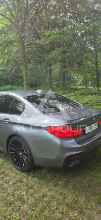 2020 BMW 530