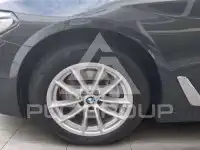 2020 BMW 530