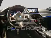 2020 BMW 530
