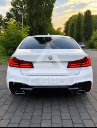 2020 BMW 530