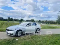 2020 BMW 530