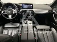 2020 BMW 530