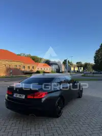 2020 BMW 530