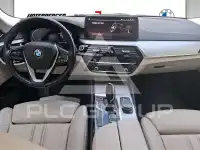 2020 BMW 530