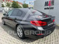 2020 BMW 530