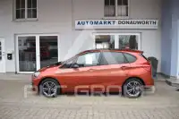 2020 BMW 218