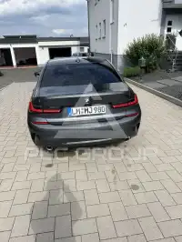 2020 BMW 320