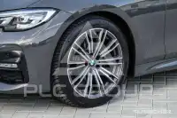 2020 BMW 320