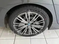 2020 BMW 320