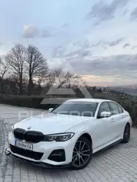 2020 BMW 320