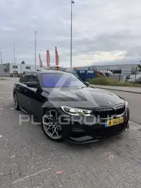 2020 BMW 320