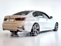 2020 BMW 330