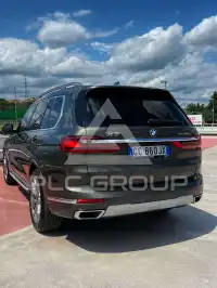 2020 BMW X7