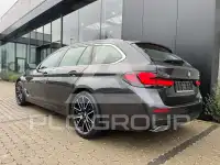 2020 BMW 520