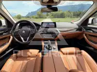 2020 BMW 520