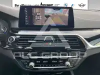 2020 BMW 520