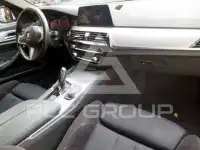 2020 BMW 520