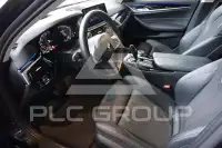 2020 BMW 520