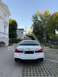 2020 BMW 520