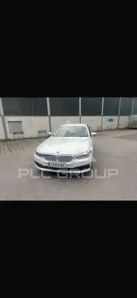 2020 BMW 520