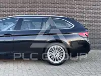 2020 BMW 520