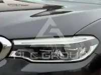 2020 BMW 520