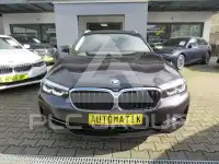 2020 BMW 520