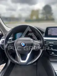 2020 BMW 520