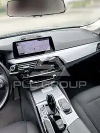 2020 BMW 520