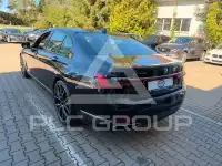 2020 BMW 730