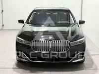 2020 BMW 730