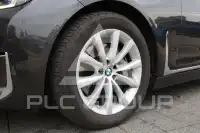 2020 BMW 730