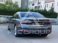 2020 BMW 730