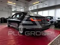 2020 BMW 730