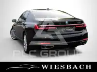 2020 BMW 730
