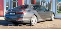 2020 BMW 730