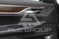 2020 BMW 730