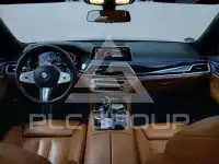 2020 BMW 730