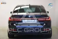 2020 BMW 730