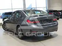 2020 BMW 318