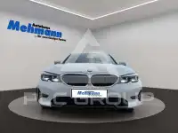 2020 BMW 318