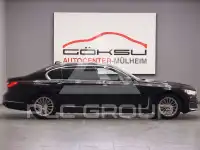 2020 BMW 745