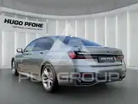 2020 BMW 745