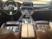 2020 BMW 745