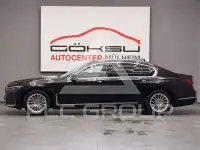 2020 BMW 745