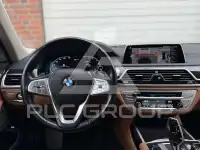 2020 BMW 745
