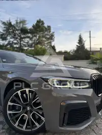 2020 BMW 745