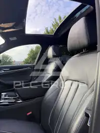 2020 BMW 550M