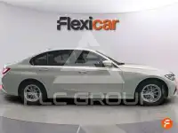 2020 BMW 320