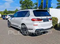 2020 BMW X7